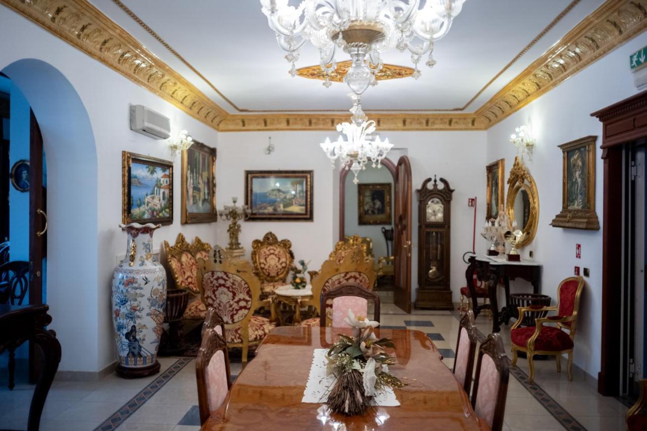 Euro Hotel Iglesias Bagian luar foto